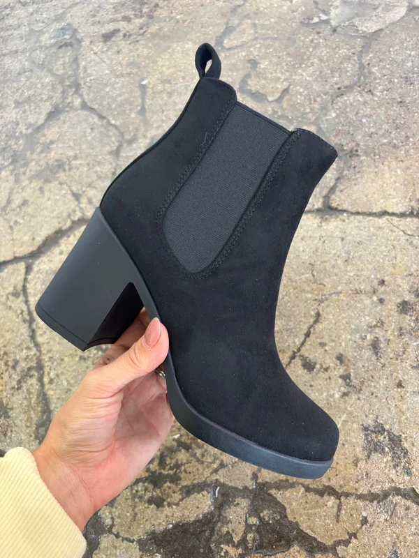hereditboutique6380977