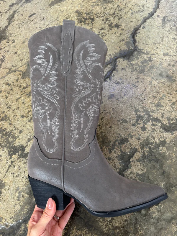 hereditboutique6381700