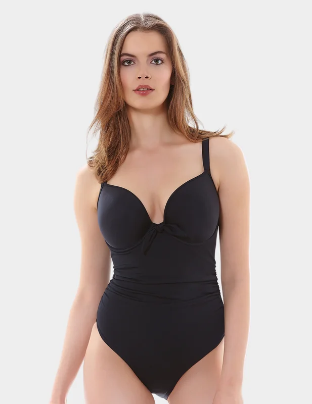 hourglasslingerie6641171