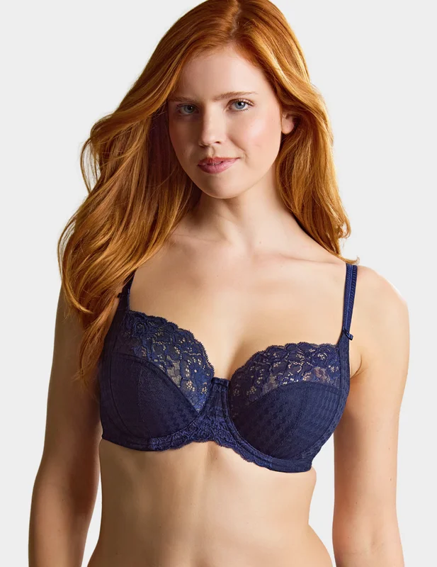 hourglasslingerie6644441