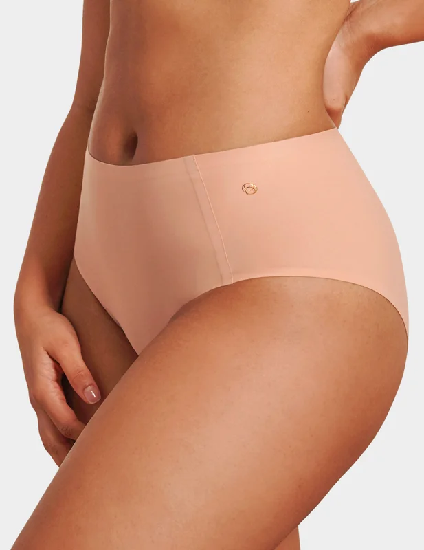 hourglasslingerie6675570