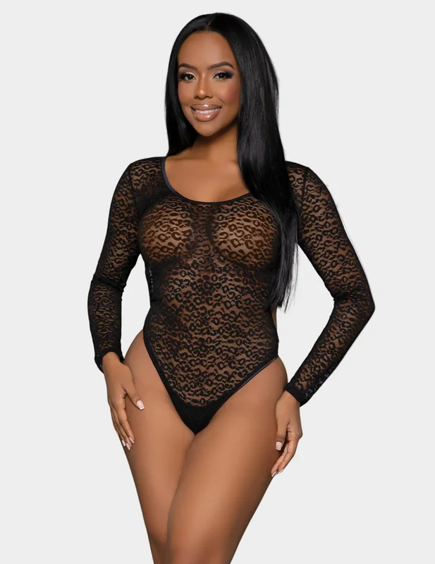 hourglasslingerie6690586
