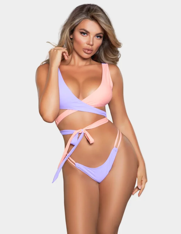 hourglasslingerie6699350