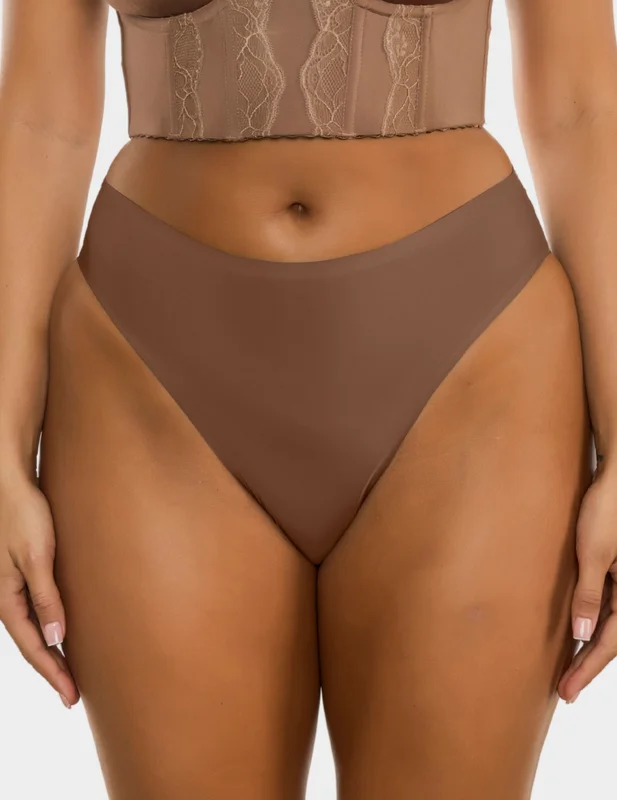 hourglasslingerie6722580
