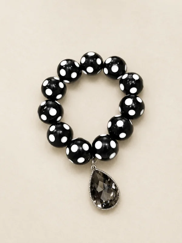 piratesandpearlsboutique6316502