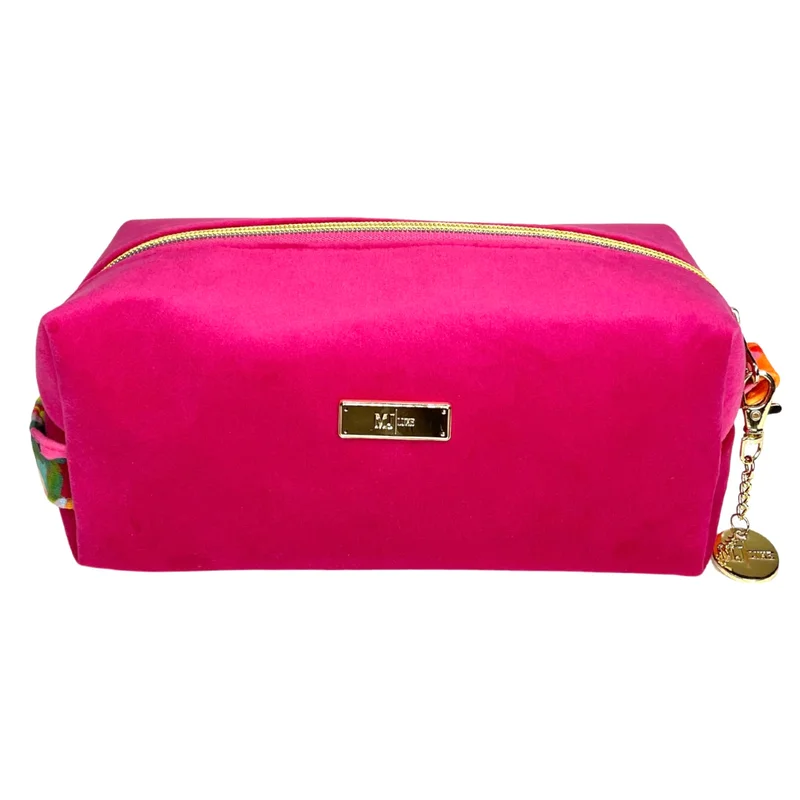 piratesandpearlsboutique6339730