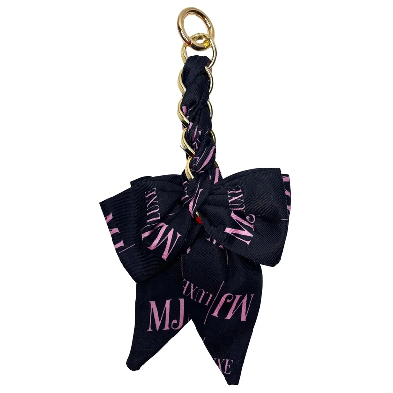 piratesandpearlsboutique6340403