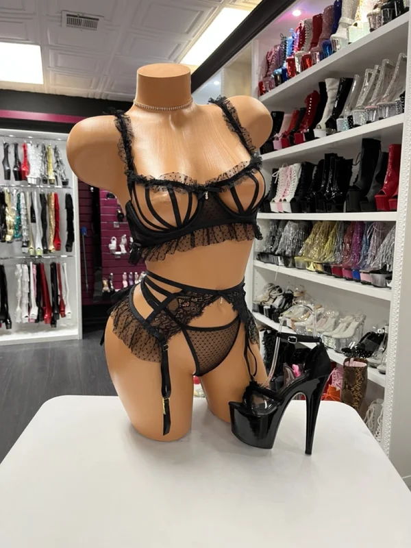 pzhouston6337565