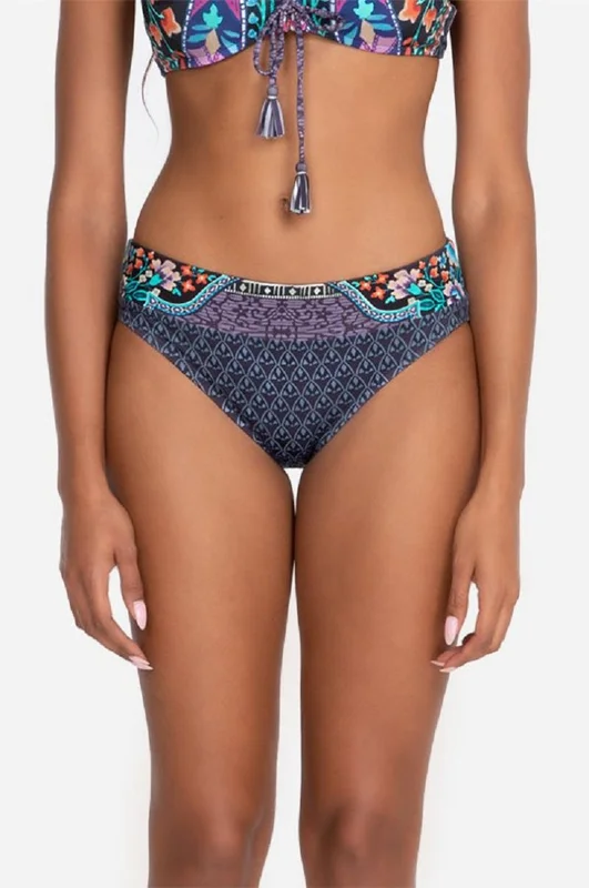 treasurelingerie6284329