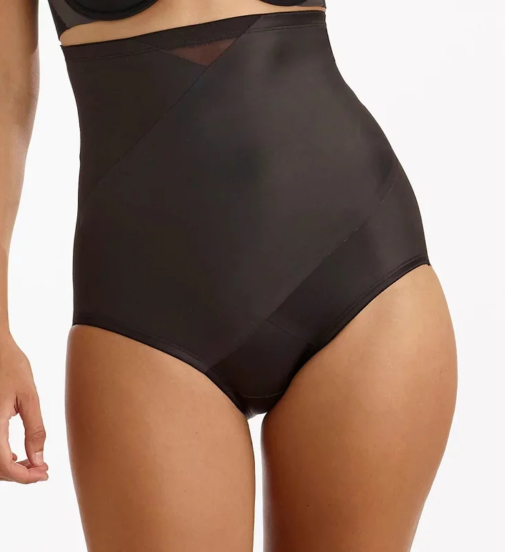 treasurelingerie6286505